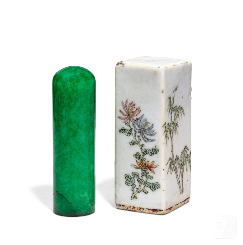 十九/二十世紀 粉彩印紐及翡翠印紐 | A FAMILLE ROSE SEAL AND A JADEITE SEAL